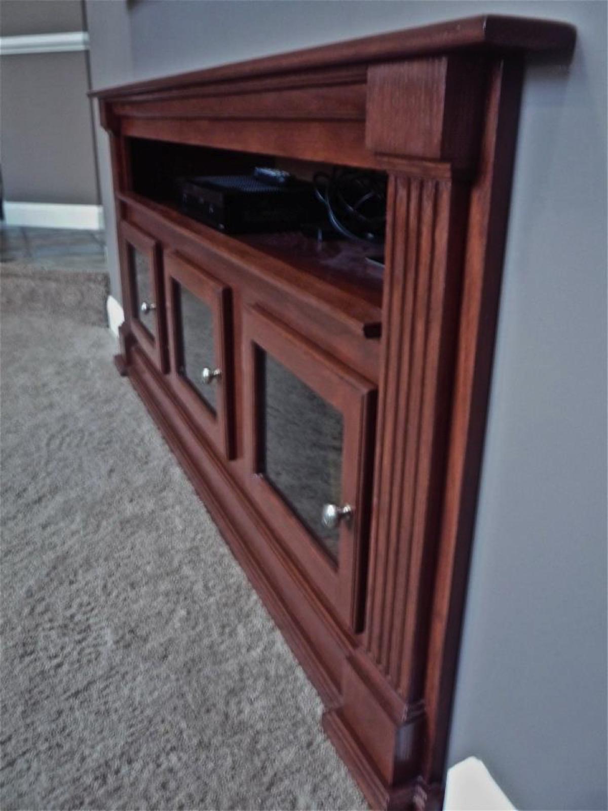 BuiltInEntertainmentUnit4