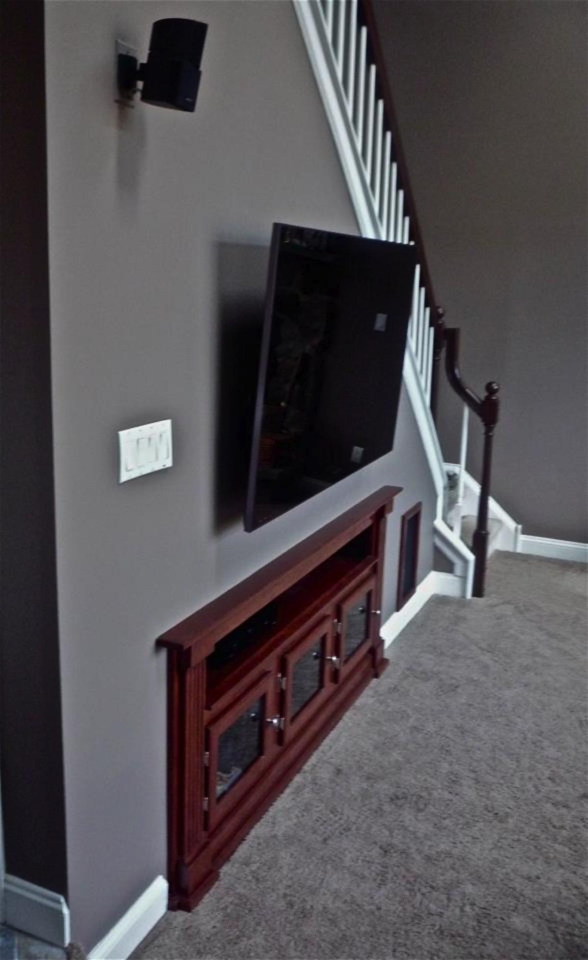 BuiltInEntertainmentUnit5